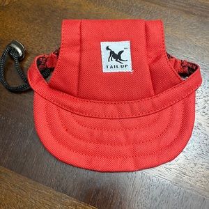 Pet Hat-Size S-M. Brand new only worn to try on.